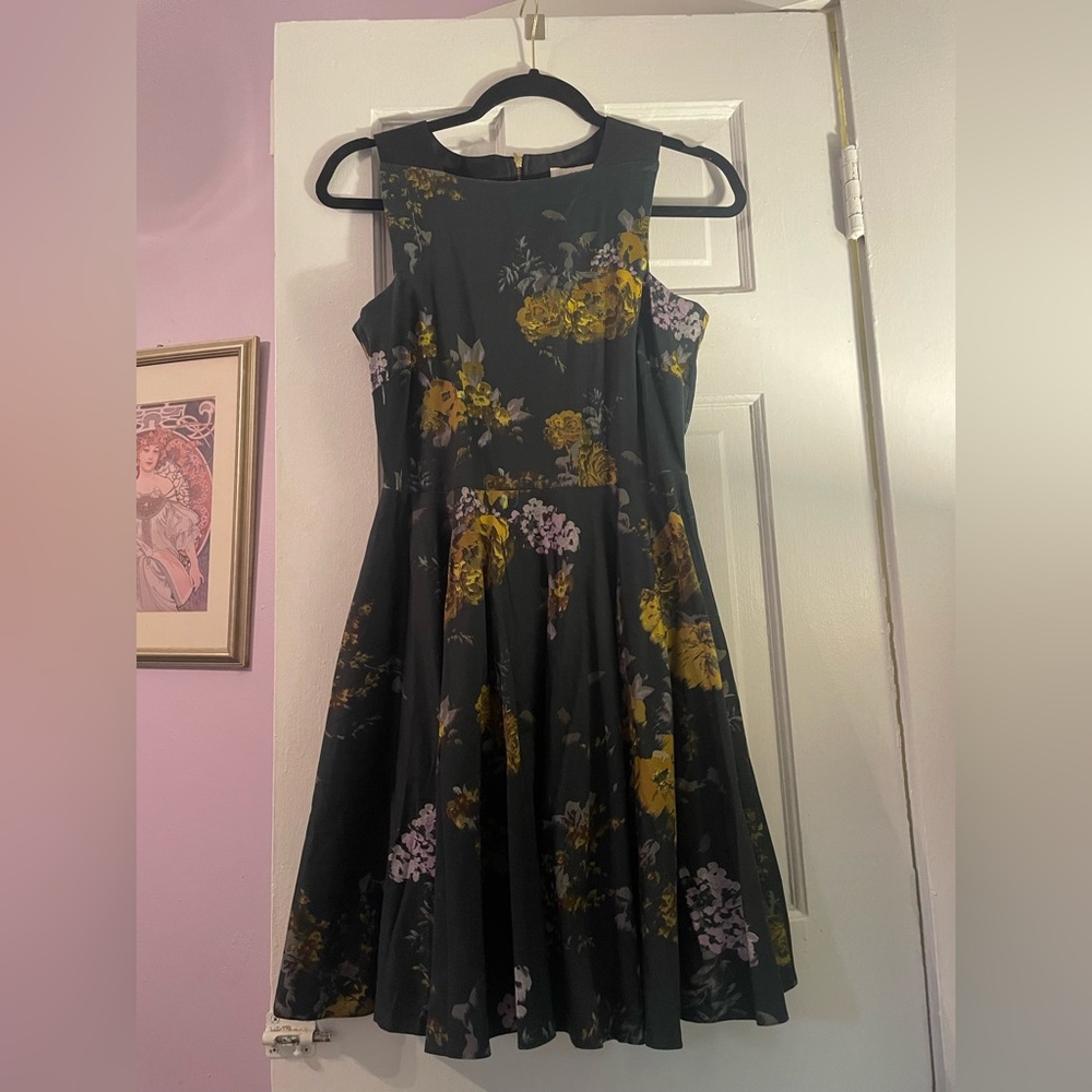 Beautiful Navy and Gold Floral Closet Dress NEVER WORN